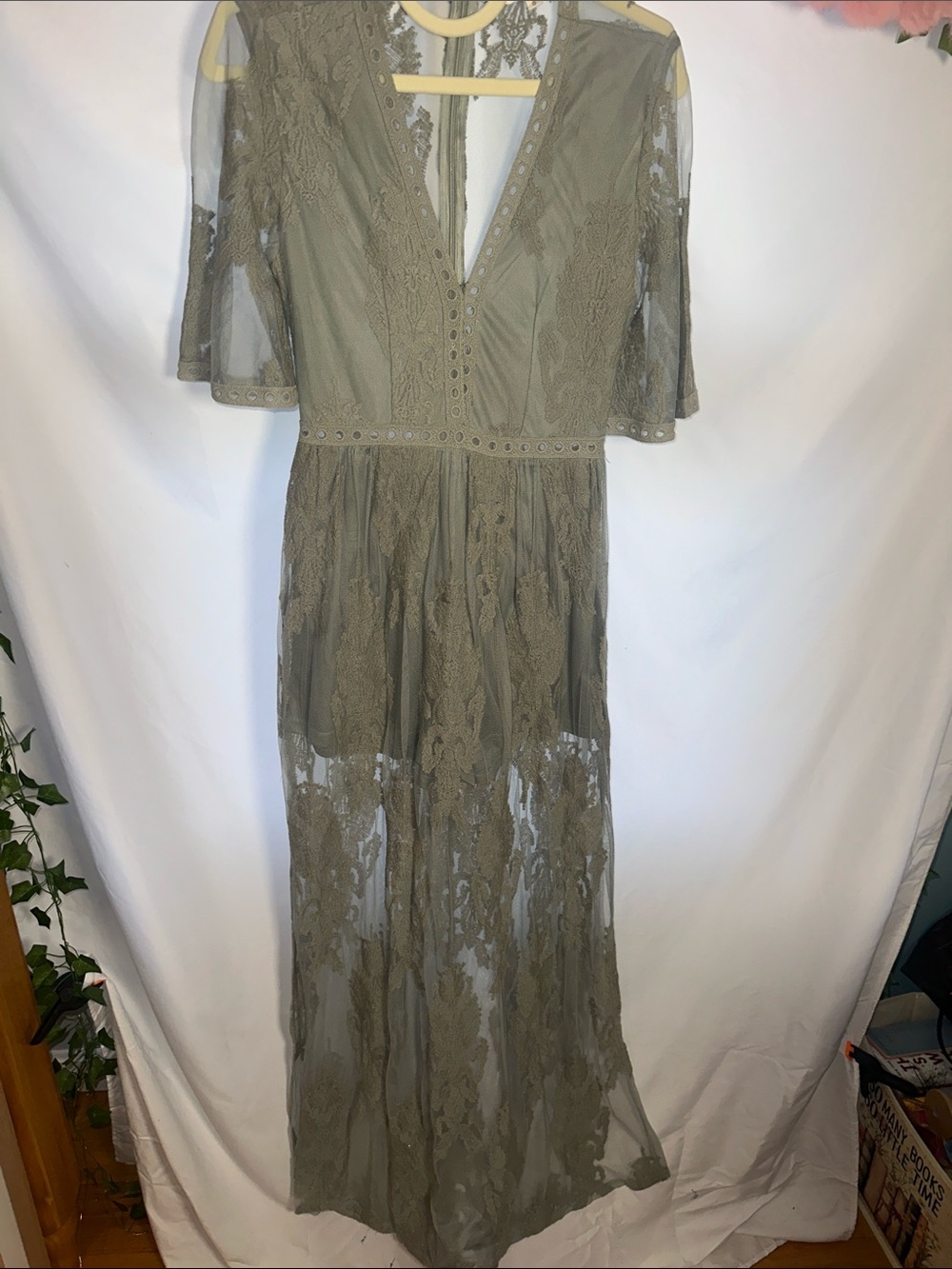 Wishlist Olive Green Lace V-Neck Maxi Dress
